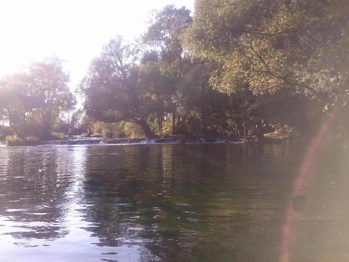Guest House Green River Ljubuški 外观 照片