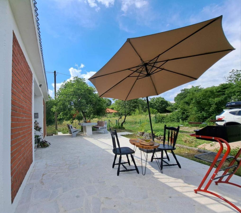 Guest House Green River Ljubuški 外观 照片